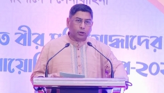 দেশ ও জাতি গণতান্ত্রিক পথে এগিয়ে যাবে: ইফতার অনুষ্ঠানে সেনাপ্রধান