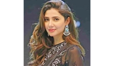 ক্যারিয়ারের সেরা চরিত্রে মাহিরা খান