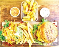 যে খাবারে আর্থ্রাইটিস বাড়ে  