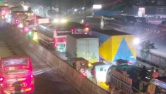 ঈদ যাত্রা: নবীনগর-চন্দ্রা মহাসড়কে দীর্ঘ যানজট