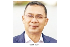 ঈদের ছুটিতেও সরকারি জরুরি কাজ করছেন প্রধানমন্ত্রী  