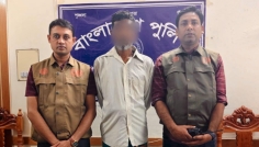 জীবননগরে ১১২ বোতল মাদকসহ কারবারি আটক