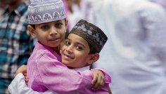 পবিত্র ঈদুল ফিতর আজ