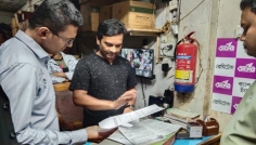 বাড়তি দামে তেল বিক্রি: রাঙামাটিতে দোকানিকে ৮ হাজার টাকা জরিমানা