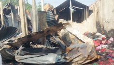 সাটুরিয়ায় অগ্নিকাণ্ডে ১৫ দোকান পুড়ে ছাই, ক্ষতি প্রায় ২ কোটি