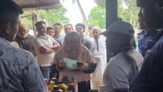 সিরাজগঞ্জে মূল্য তালিকা না থাকায় তেল ব্যবসায়ীকে জরিমানা