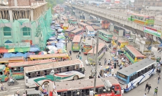 পুরোনো চেহারায় রাজধানী  