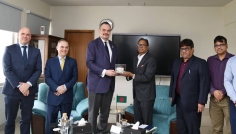 তথ্যপ্রযুক্তি খাতে যুক্তরাষ্ট্রকে বিনিয়োগ ও সহযোগিতার আহ্বান