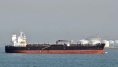 চট্টগ্রাম বন্দরে ৩০ হাজার টন ডিজেল নিয়ে মালয়েশিয়ার জাহাজ