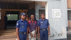 রংপুরে সৎ মেয়েকে ধর্ষণের অভিযোগে বাবা গ্রেপ্তার