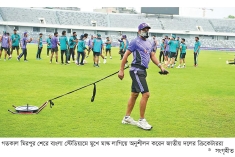 মাস্ক লাগিয়ে ফিটনেস ট্রেনিংয়ে শান্তরা  