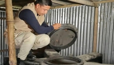 সিরাজগঞ্জে বিপুল পরিমাণ তেল উদ্ধার, ২ প্রতিষ্ঠানকে জরিমানা