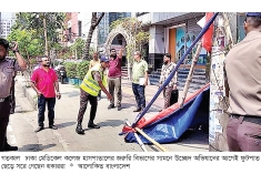 অভিযানের আগেই ‘গায়েব’ হকাররা, ফাঁকা ঢামেক ফুটপাত  