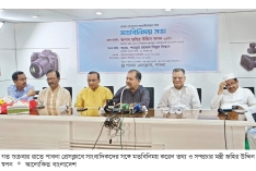 ‘ফ্যাক্ট চেকিং ছাড়া অনুমাননির্ভর কোনো সংবাদ প্রকাশ করা যাবে না’  