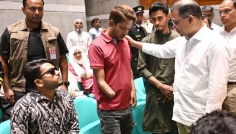 সংসদ গ্যালারিতে জুলাই যোদ্ধাদের খোঁজ নিলেন প্রধানমন্ত্রী