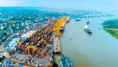 এলএনজি-এলপিজি নিয়ে চট্টগ্রাম বন্দরে ভিড়ল আরও ৪ জাহাজ