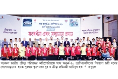 লাখ টাকার সঙ্গে ‘ক্রীড়াকার্ড’ পেলেন সাফজয়ী ফুটবলাররা  