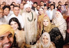 মুন্সীগঞ্জ-১ আসনের সংসদ সদস্য শেখ মো. আবদুল্লাহর বড় মেয়ের বিয়েতে উপস্থিত ছিলেন প্রধানমন্ত্রী  