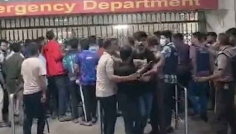 ঢামেক কমপ্লিট শাটডাউনের আল্টিমেটাম চিকিৎসকদের