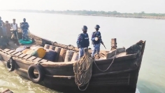 হাতিয়ায় অভিযানে ৮ লাখ টাকার জ্বালানি জব্দ, আটক ৪