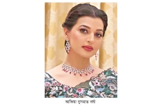 রাজনীতিতে নাম লেখাচ্ছেন বর্ষা!  