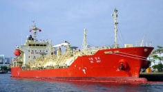 চট্টগ্রাম বন্দরে ভিড়েছে এলপিজিবাহী ২ জাহাজ