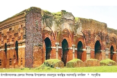 ঐতিহাসিক দরসবাড়ি মসজিদ  