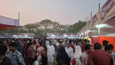 তৃতীয় দিনে শহীদ আবু সাঈদ বইমেলায় উপচে পড়া ভিড়