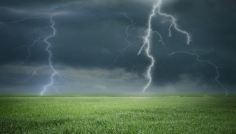 চুয়াডাঙ্গায় বজ্রপাতে স্কুল ছাত্রসহ নিহত ২