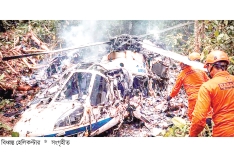 ইন্দোনেশিয়ায় হেলিকপ্টার বিধ্বস্ত  