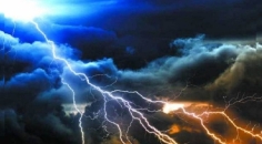 সারা দেশে বজ্রপাতে মৃত্যুর সংখ্যা বেড়ে ১২