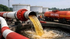 ভারত থেকে এলো আরও ৫ হাজার মেট্রিক টন ডিজেল