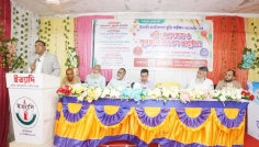 নোয়াখালীতে মেধাবীদের মাঝে বৃত্তি, সনদ ও পুরস্কার বিতরণ