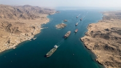 এবার বাব আল-মান্দেব প্রণালী বন্ধের হুমকি হুথিদের