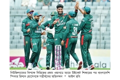 আজ মিরাজদের বাঁচা মরার লড়াই  