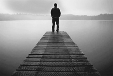 শহুরে জীবনে একাকিত্বের বিস্তার  