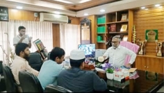 ইবিতে ৮ দফা দাবিতে উপাচার্যের সঙ্গে শিবিরের সাক্ষাৎ