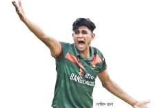 নাহিদকে ১৪০ কিমি. গতিতে বল করতে দেখে হতবাক কেলি  