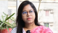 ৩ বছরের বিধি না মানায় প্রার্থিতা হারালেন মনিরা শারমিন