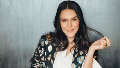 মা হয়েও থেমে থাকেননি নেহা ধুপিয়া, জানালেন অভিজ্ঞতা