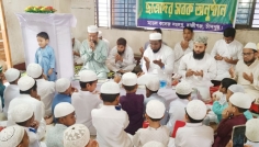 হাজীগঞ্জে হযরত আবু বকর সিদ্দিক (রাঃ) একাডেমিতে সবক প্রদান