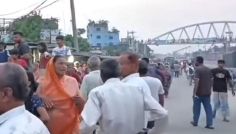 সিরাজগঞ্জে বাস চাপায় বৃদ্ধা নিহত