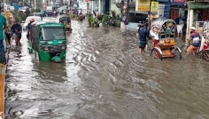 চট্টগ্রামে দিনভর বৃষ্টিতে নিচু এলাকায় ফের জলাবদ্ধতা