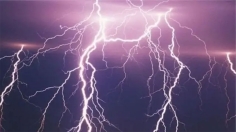 বরগুনায় বজ্রপাতে ২ কৃষকের মৃত্যু, স্কুলের ৭ ছাত্রী আহত