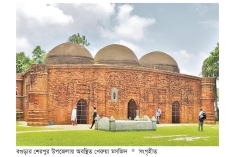 প্রায় সাড়ে ৪০০ বছরের পুরোনো খেরুয়া মসজিদ  
