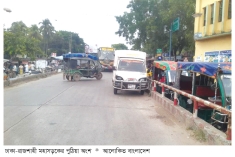 থ্রি-হুইলারে বাড়ছে সড়ক দুর্ঘটনা  