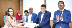 অগ্রণী ব্যাংকে ফাউন্ডেশন কোর্সের প্রশিক্ষণার্থীদের সনদপত্র প্রদান  
