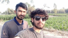 ঠাকুরগাঁওয়ে নিয়ন্ত্রণ হারিয়ে আইল্যান্ডে ধাক্কা, ২ বন্ধু নিহত