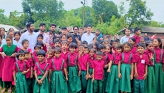 ঈদ উপলক্ষে সুবিধাবঞ্চিত শিশুদের নতুন জামা প্রদান