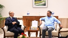 প্রধানমন্ত্রীর সঙ্গে এডিবি প্রেসিডেন্টের সৌজন্য সাক্ষাৎ